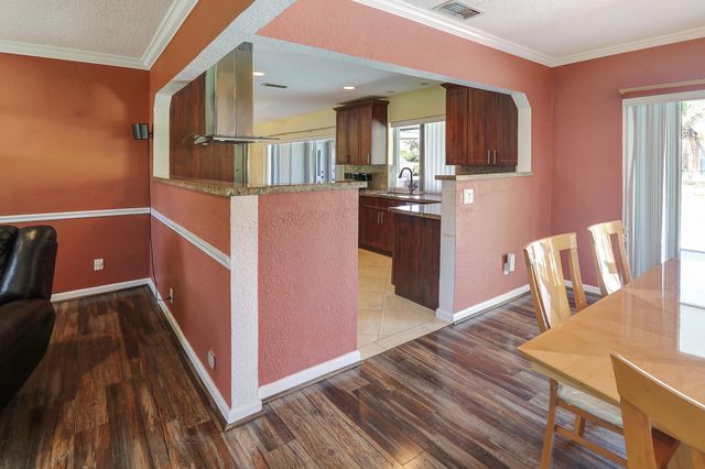 9901 NW 37th Street, Coral Springs, FL 33065