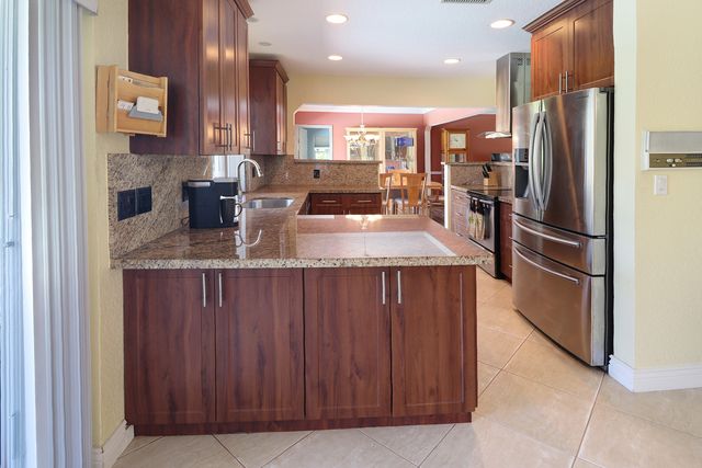 9901 NW 37th Street, Coral Springs, FL 33065