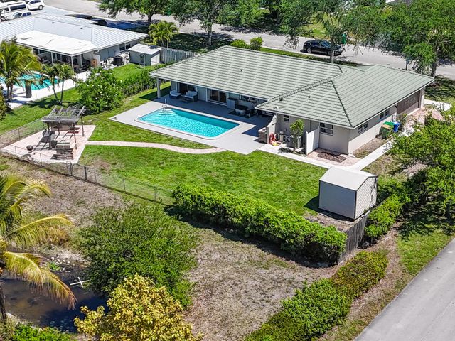 9901 NW 37th Street, Coral Springs, FL 33065