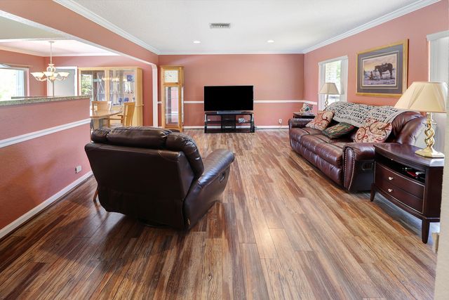 9901 NW 37th Street, Coral Springs, FL 33065