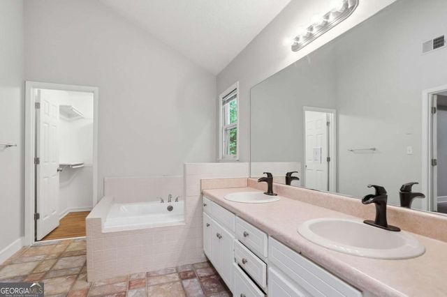 104 Ashland Trail, Tyrone, GA 30290