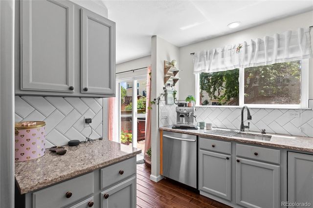 2212 Hyacinth Road, Littleton, CO 80129