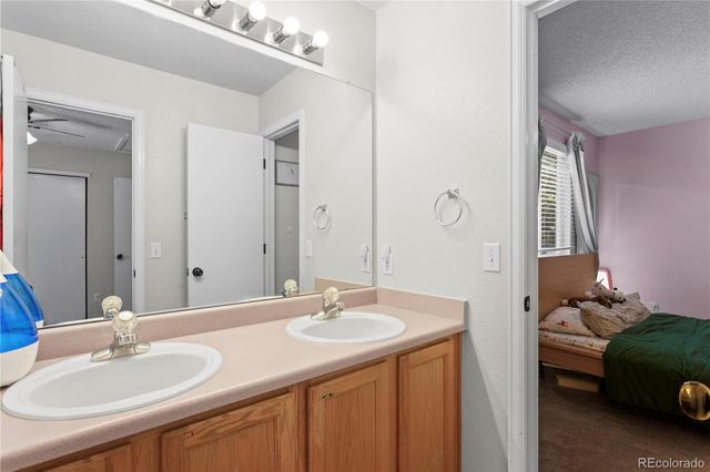 2212 Hyacinth Road, Littleton, CO 80129