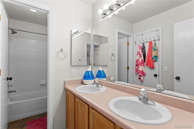 2212 Hyacinth Road, Littleton, CO 80129