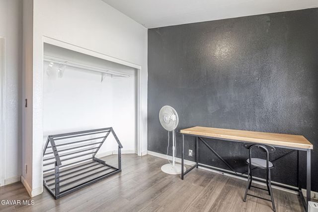 277 Longhorn Avenue, Mojave, CA 93501