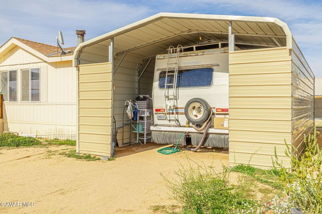 277 Longhorn Avenue, Mojave, CA 93501