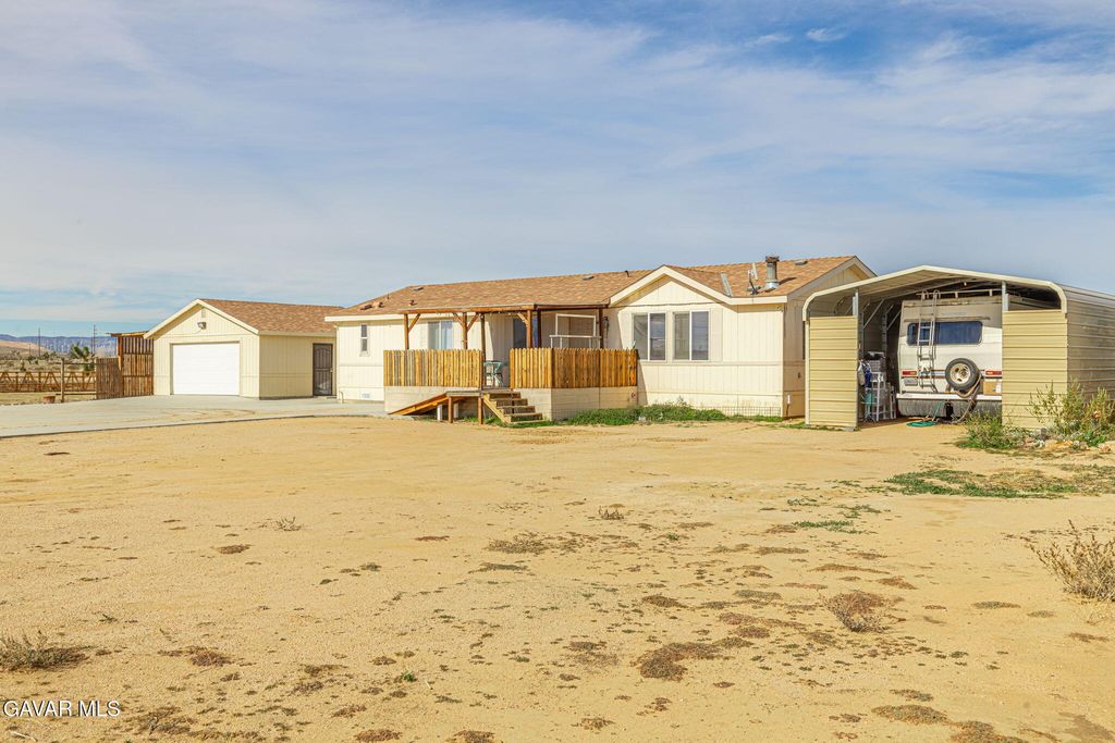 277 Longhorn Avenue, Mojave, CA 93501