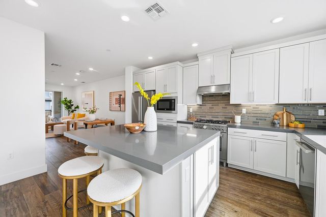 2287 Mora Place, Mountain View, CA 94040