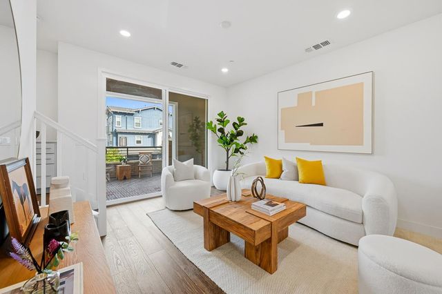 2287 Mora Place, Mountain View, CA 94040