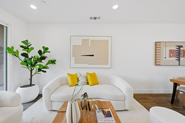 2287 Mora Place, Mountain View, CA 94040