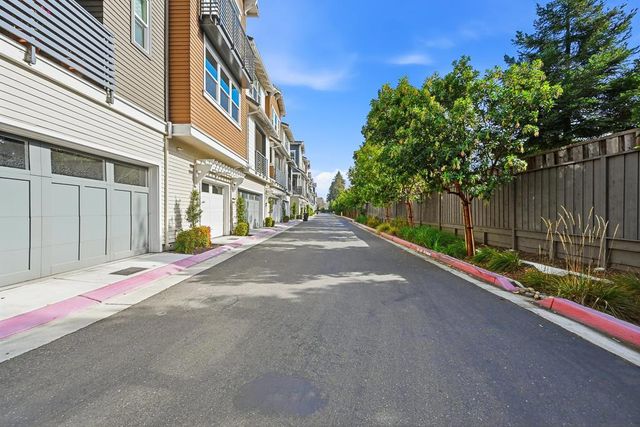 2287 Mora Place, Mountain View, CA 94040