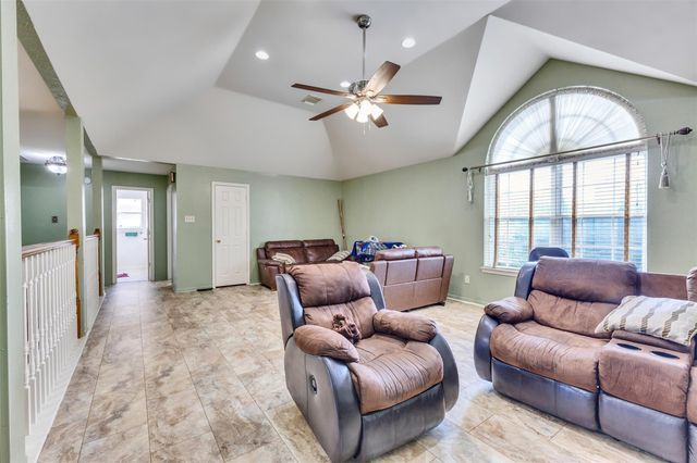 8914 Beawood Drive, Houston, TX 77083