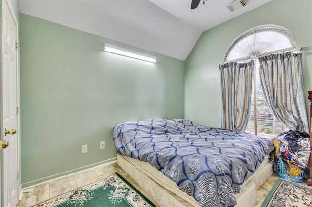 8914 Beawood Drive, Houston, TX 77083