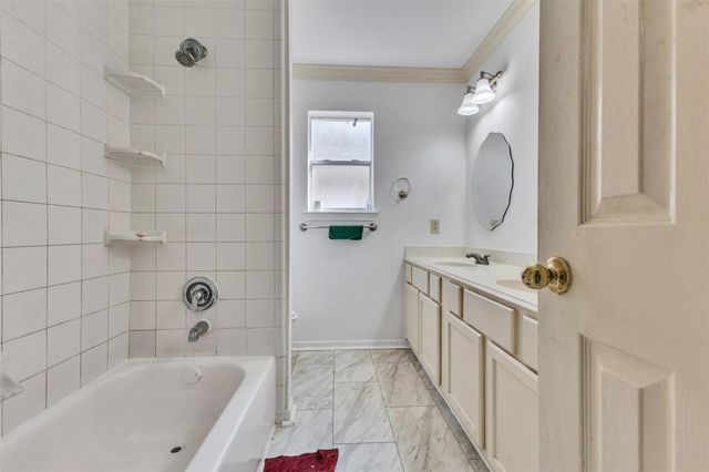 8914 Beawood Drive, Houston, TX 77083