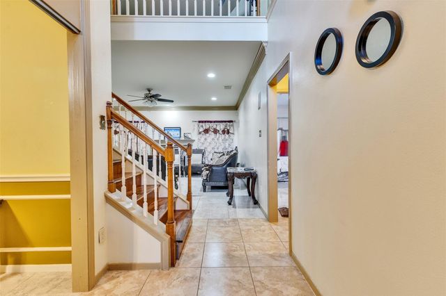 8914 Beawood Drive, Houston, TX 77083