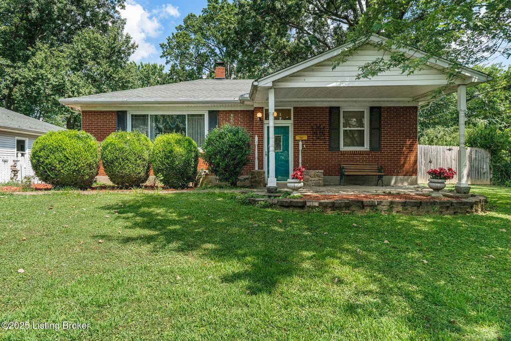 1640 Oriole Dr, New Albany, IN 47150