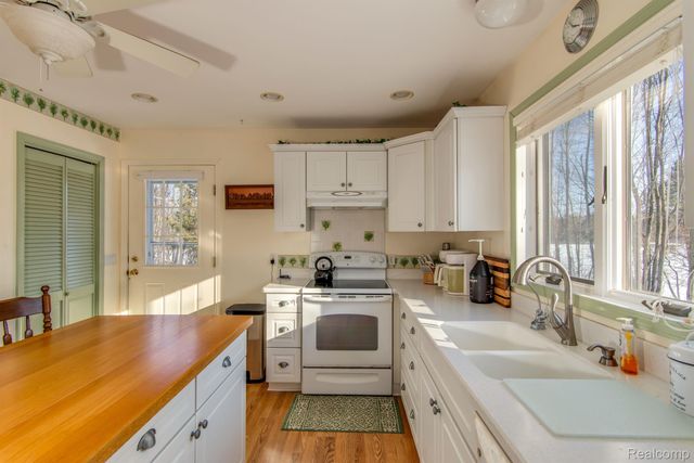 3788 MURRAY Road, Mayville, MI 48744