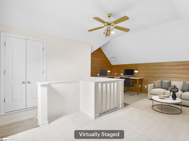 10 Torrey Pine Court, Spartanburg, SC 29306