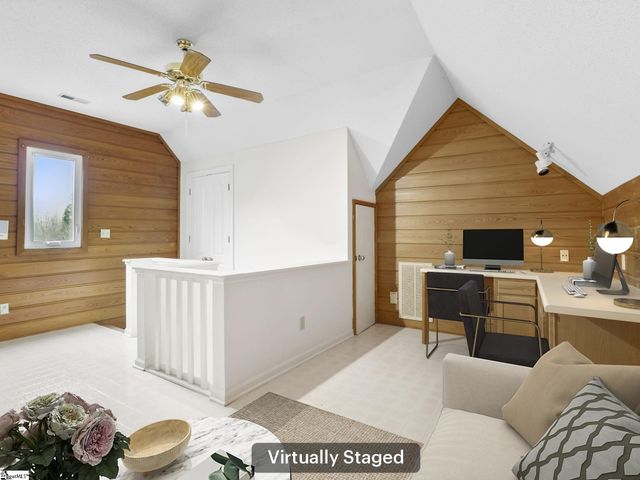 10 Torrey Pine Court, Spartanburg, SC 29306