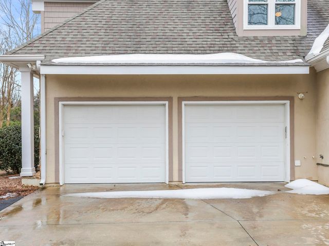 10 Torrey Pine Court, Spartanburg, SC 29306
