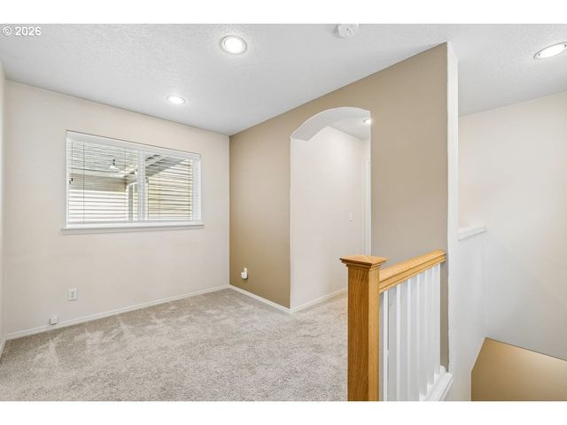 20454 Sw Skiver St, Beaverton, OR 97078