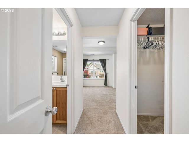 20454 Sw Skiver St, Beaverton, OR 97078