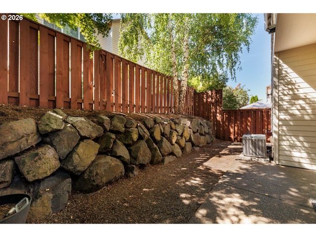 20454 Sw Skiver St, Beaverton, OR 97078