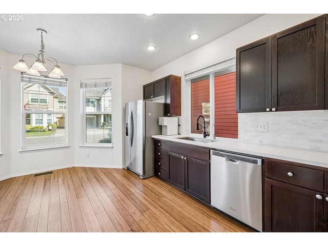 20454 Sw Skiver St, Beaverton, OR 97078