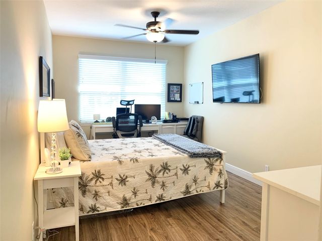 826 SE 4th Court, Deerfield Beach, FL 33441