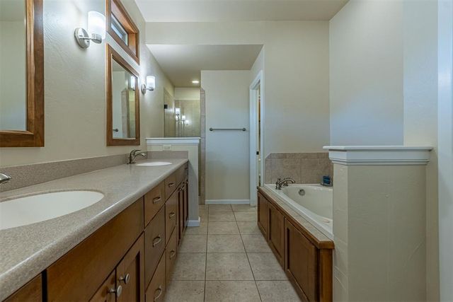 236 Asher Court, Moore, OK 73160