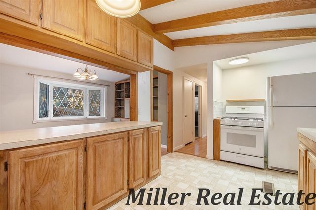 926 N Washington Street, Lowell, MI 49331