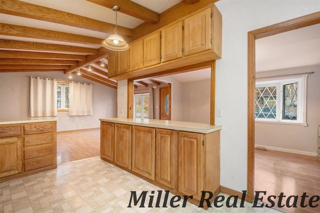 926 N Washington Street, Lowell, MI 49331