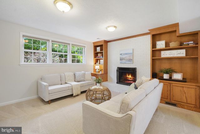 5000 BAFFIN BAY LN, Rockville, MD 20853