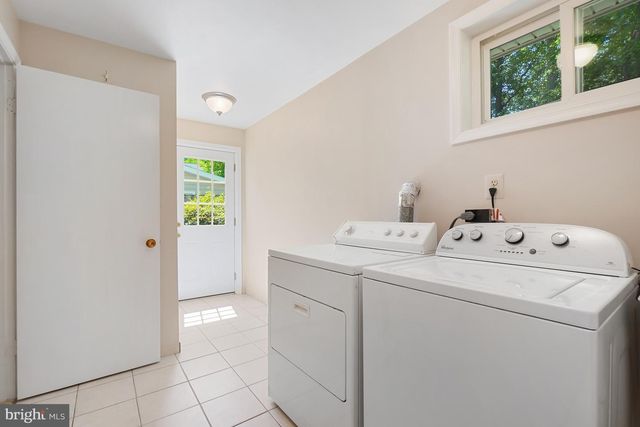 5000 BAFFIN BAY LN, Rockville, MD 20853