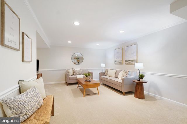 5000 BAFFIN BAY LN, Rockville, MD 20853