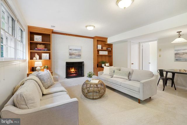 5000 BAFFIN BAY LN, Rockville, MD 20853