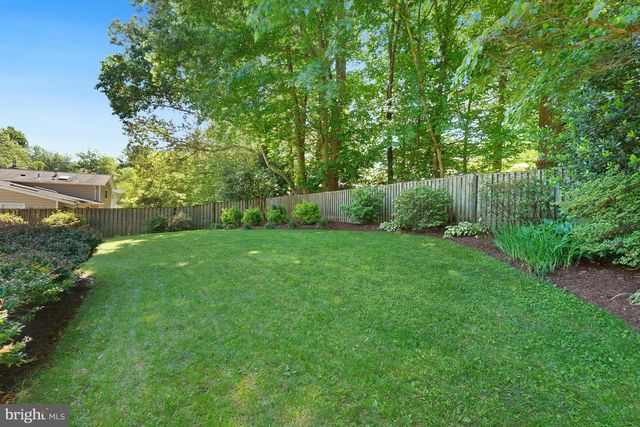 5000 BAFFIN BAY LN, Rockville, MD 20853