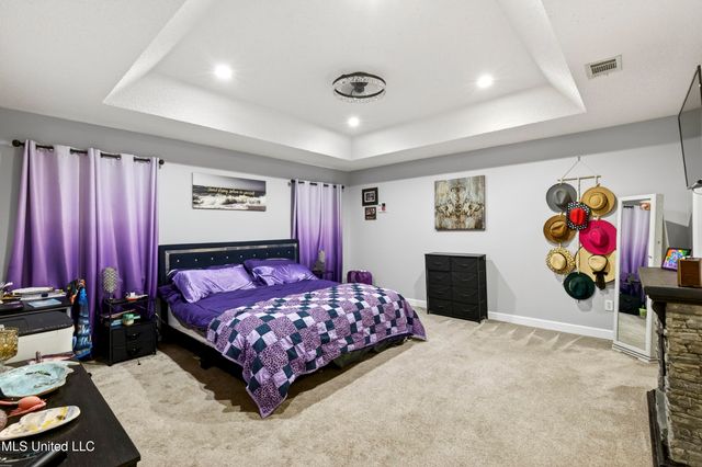 3524 N 8th Street, Ocean Springs, MS 39564