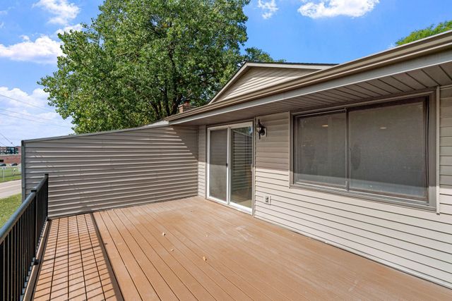 4112 Sylvia Lane S, Shoreview, MN 55126