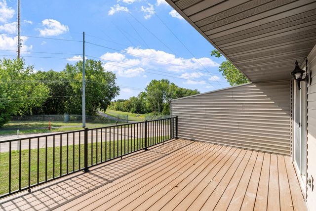 4112 Sylvia Lane S, Shoreview, MN 55126