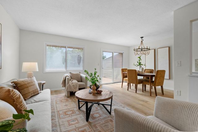 4112 Sylvia Lane S, Shoreview, MN 55126