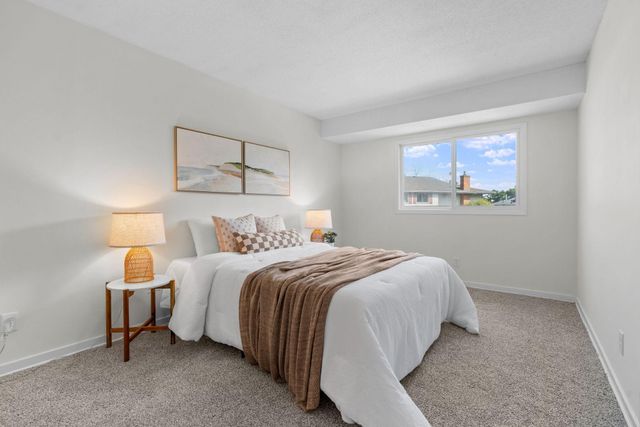 4112 Sylvia Lane S, Shoreview, MN 55126