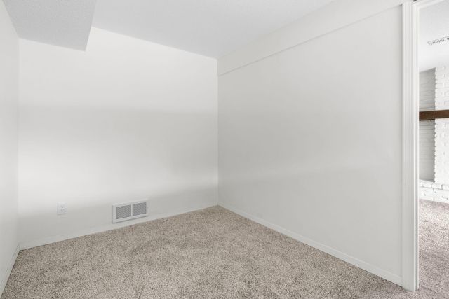 4112 Sylvia Lane S, Shoreview, MN 55126