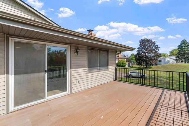 4112 Sylvia Lane S, Shoreview, MN 55126