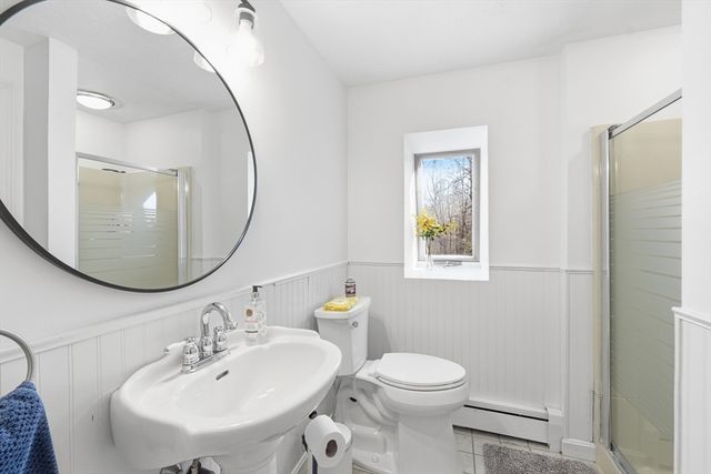 15 Briarwood Rd, Rutland, MA 01543