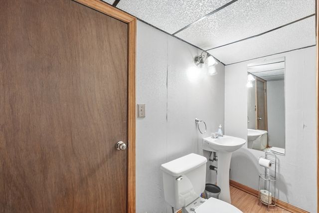 15 Briarwood Rd, Rutland, MA 01543
