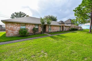 12469 Sharpview Drive 2469, Houston, TX 77072