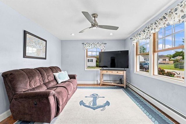 26 Paul Rd, Dartmouth, MA 02747