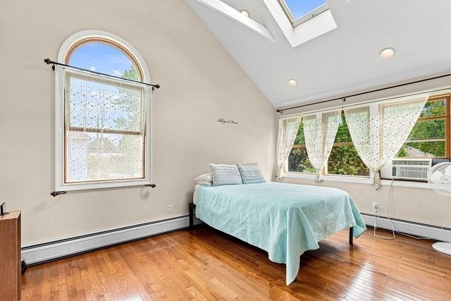26 Paul Rd, Dartmouth, MA 02747