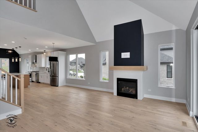 16451 Kayla Drive, Lemont, IL 60439